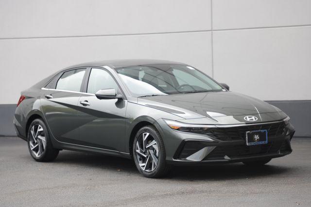 new 2025 Hyundai Elantra car, priced at $28,590