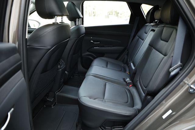 new 2025 Hyundai TUCSON Hybrid car, priced at $43,290