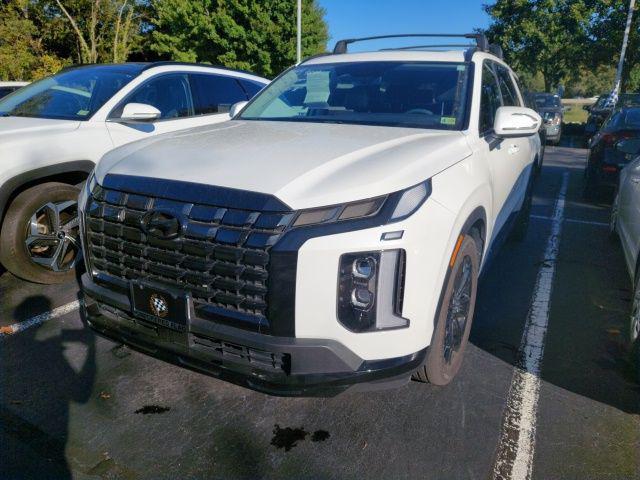 used 2023 Hyundai Palisade car, priced at $42,371