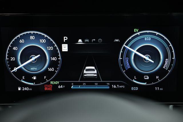 new 2025 Hyundai Elantra car, priced at $32,085