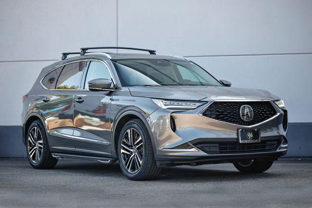used 2022 Acura MDX car, priced at $36,134