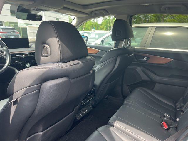 used 2022 Acura MDX car, priced at $36,234