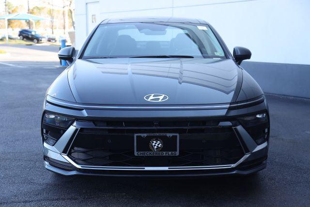 new 2024 Hyundai Sonata Hybrid car, priced at $38,895