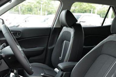 new 2025 Hyundai Venue car, priced at $25,695