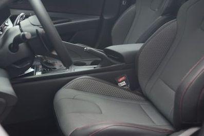 new 2025 Hyundai Elantra car, priced at $30,610
