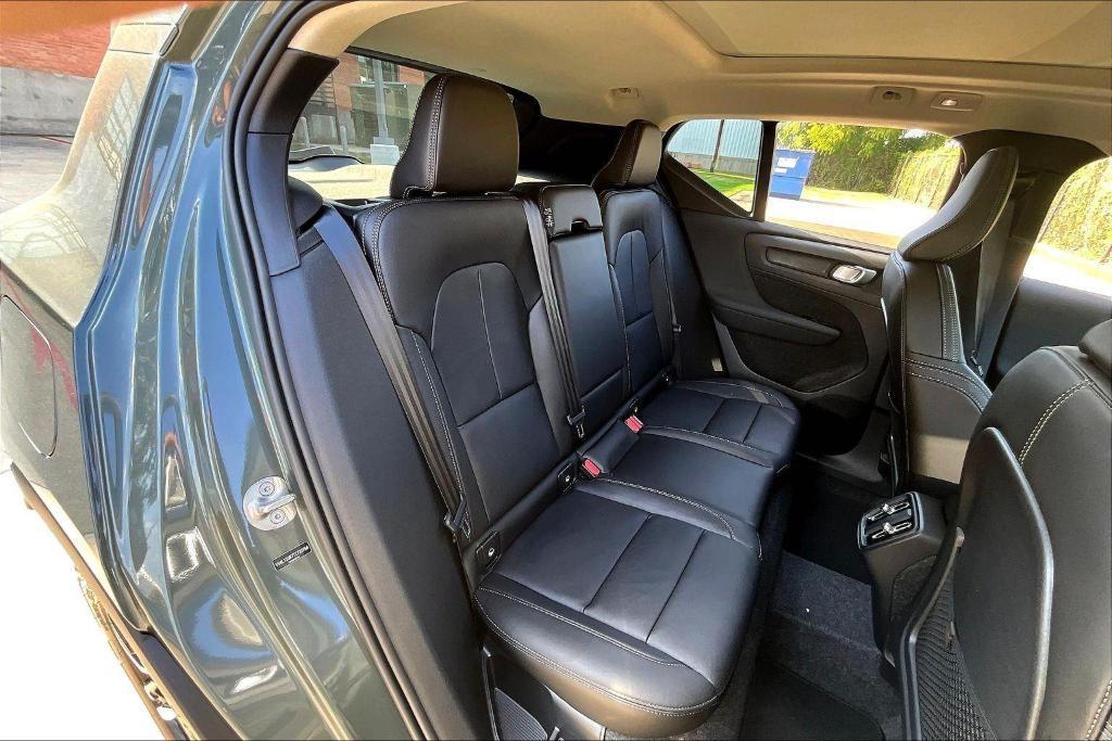 new 2026 Volvo XC40 car, priced at $45,995