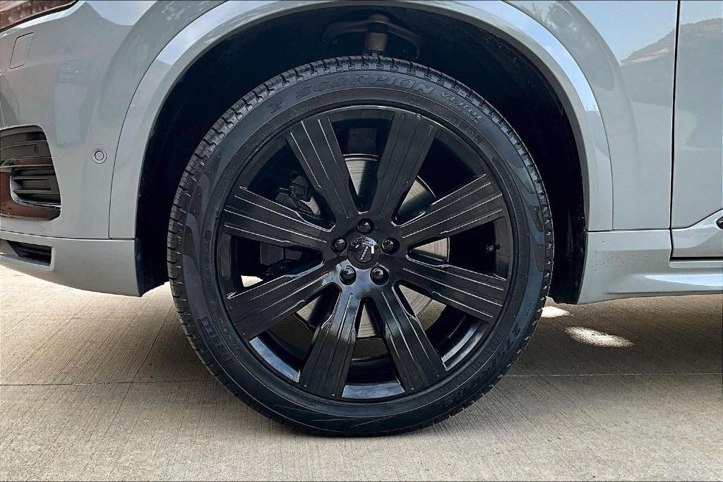 used 2024 Volvo XC90 Recharge Plug-In Hybrid car, priced at $54,348