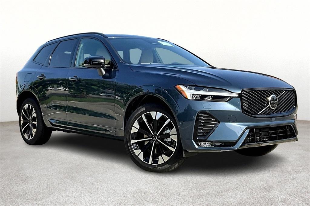 new 2026 Volvo XC60 car, priced at $57,985