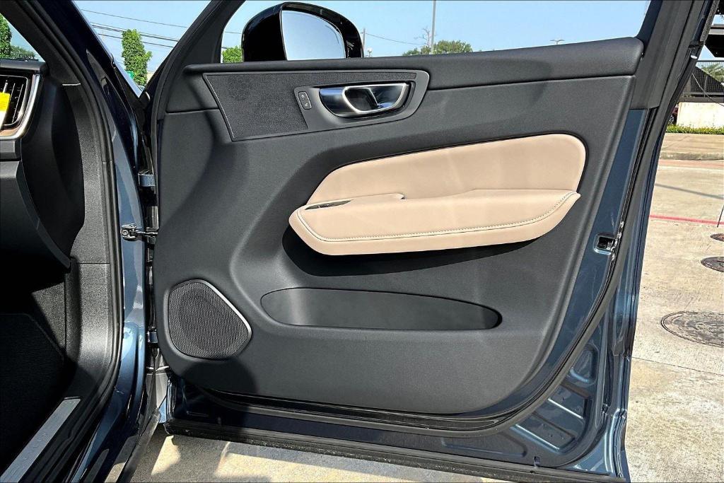 new 2026 Volvo XC60 car, priced at $57,985