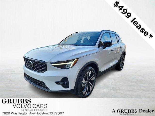 new 2024 Volvo XC40 car, priced at $44,997