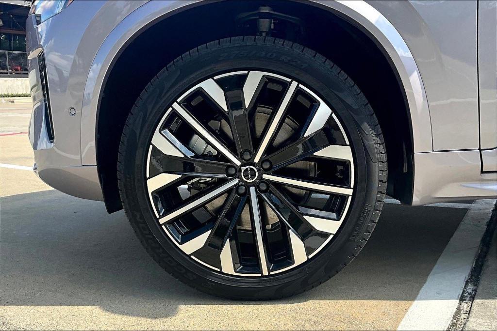 new 2026 Volvo XC90 car, priced at $75,575