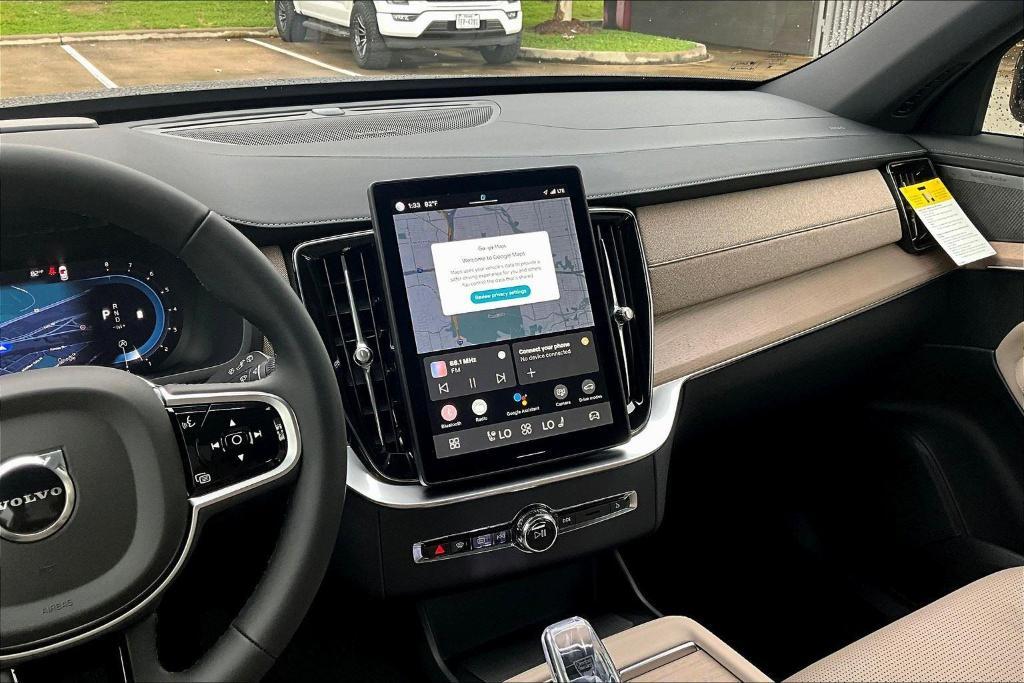 new 2025 Volvo XC90 car, priced at $68,245