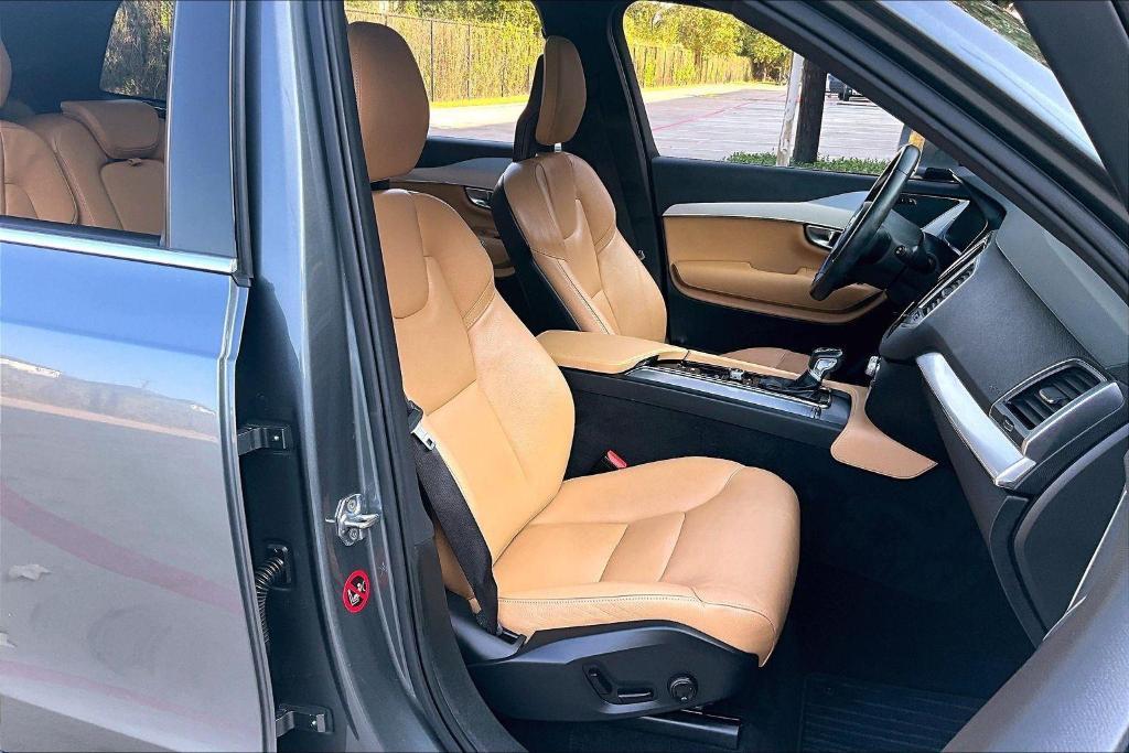 used 2017 Volvo XC90 car, priced at $15,993