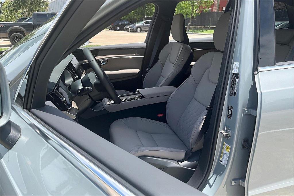 new 2026 Volvo XC90 car, priced at $71,825
