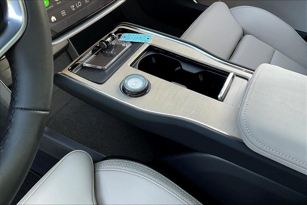 new 2025 Volvo EX90 car, priced at $87,090