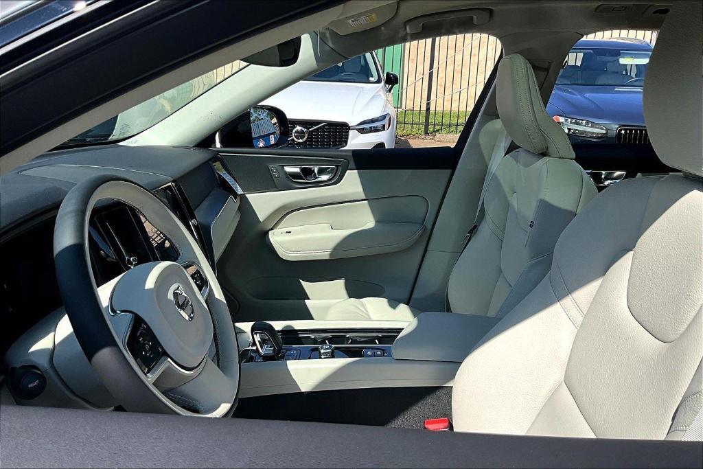 new 2025 Volvo XC60 car, priced at $49,935