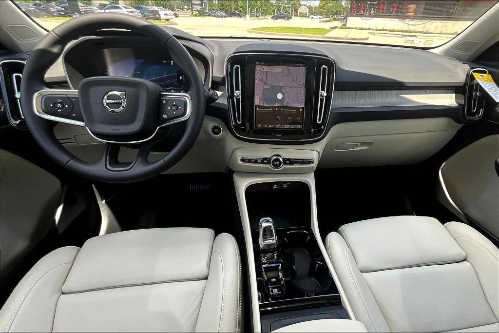 new 2026 Volvo XC40 car, priced at $48,595