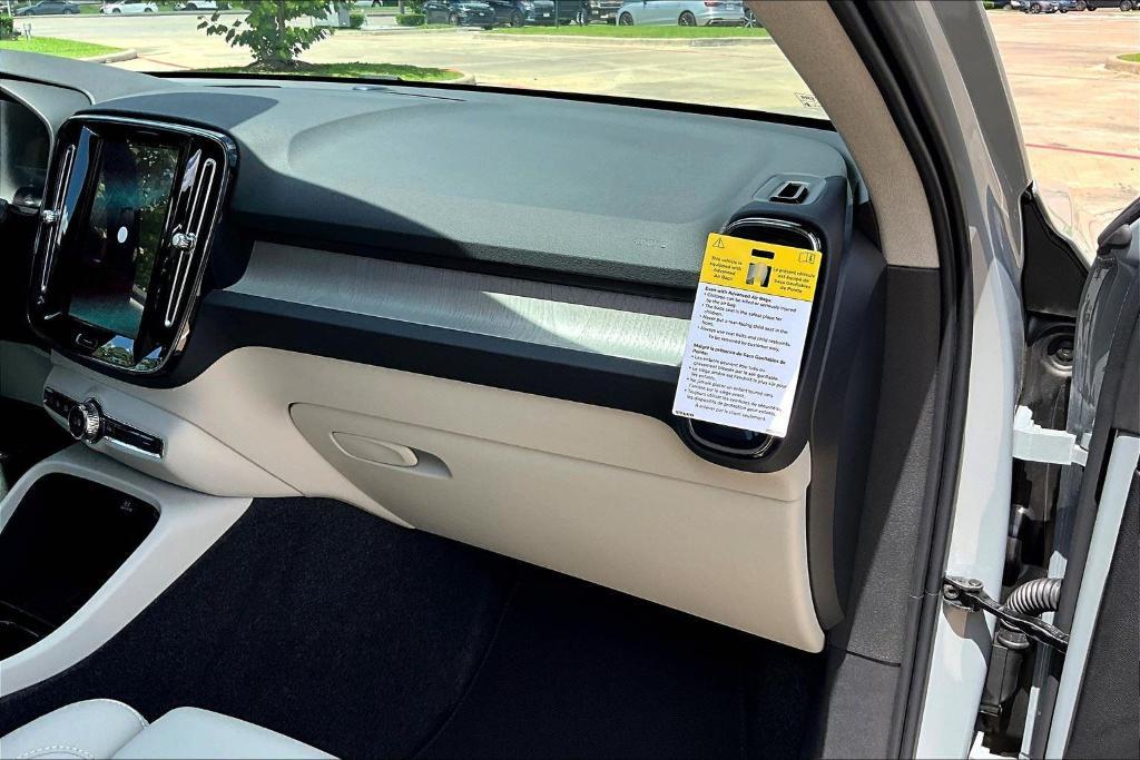 new 2026 Volvo XC40 car, priced at $48,595