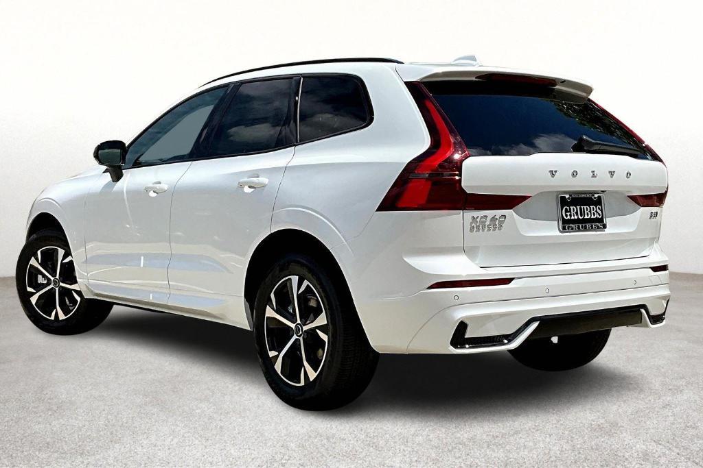 new 2026 Volvo XC60 car, priced at $50,995