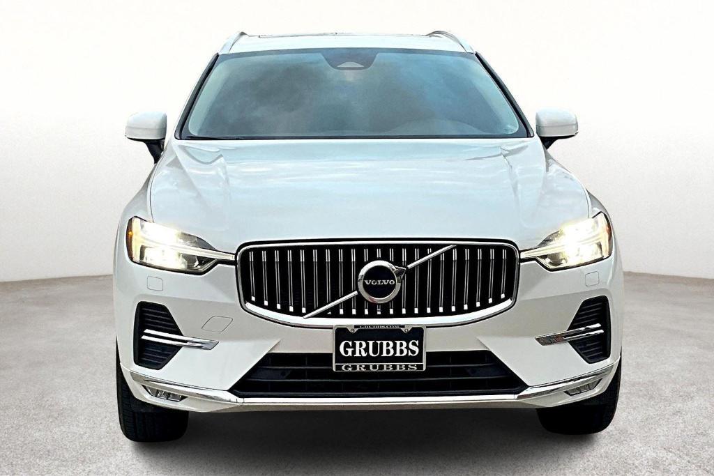 used 2022 Volvo XC60 car, priced at $33,450