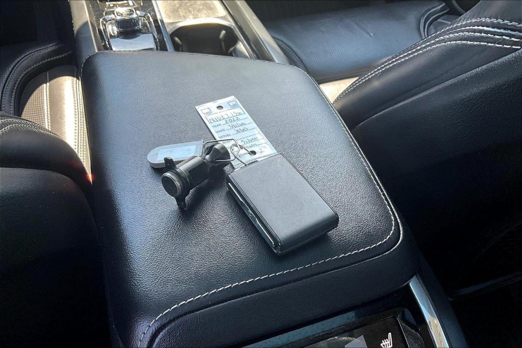 used 2022 Volvo XC60 car, priced at $40,000
