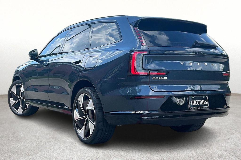 new 2025 Volvo EX90 car, priced at $97,225
