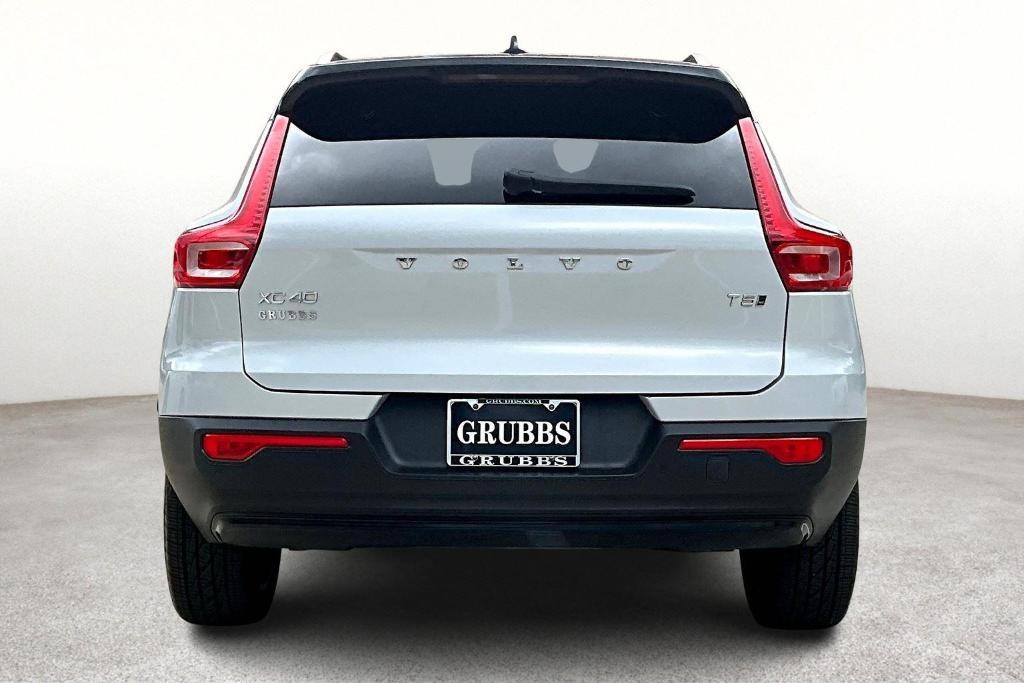 used 2022 Volvo XC40 car, priced at $28,560