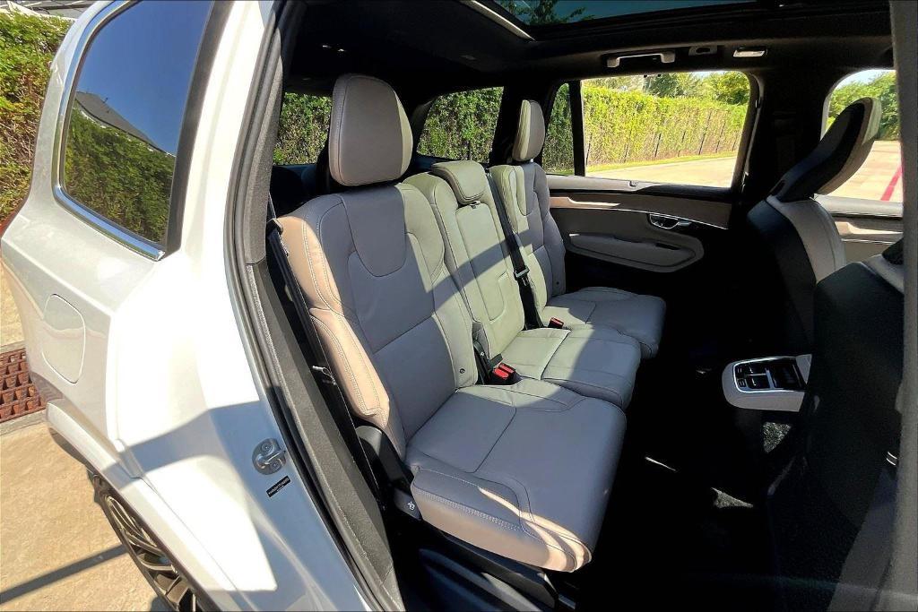 new 2026 Volvo XC90 car, priced at $75,155