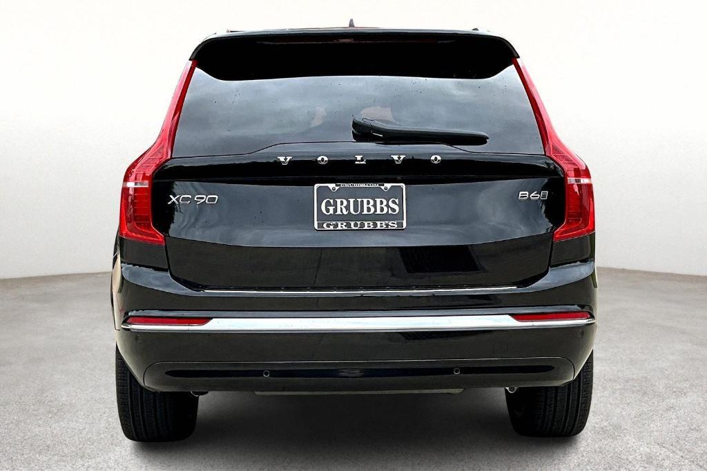 new 2025 Volvo XC90 car, priced at $76,850