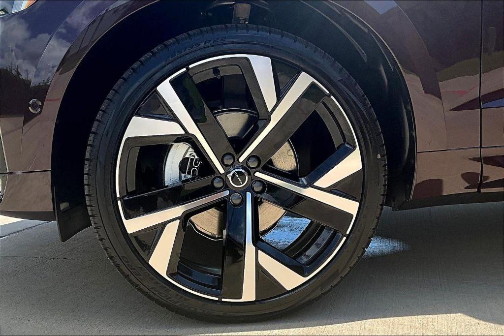 new 2026 Volvo XC60 car, priced at $66,045
