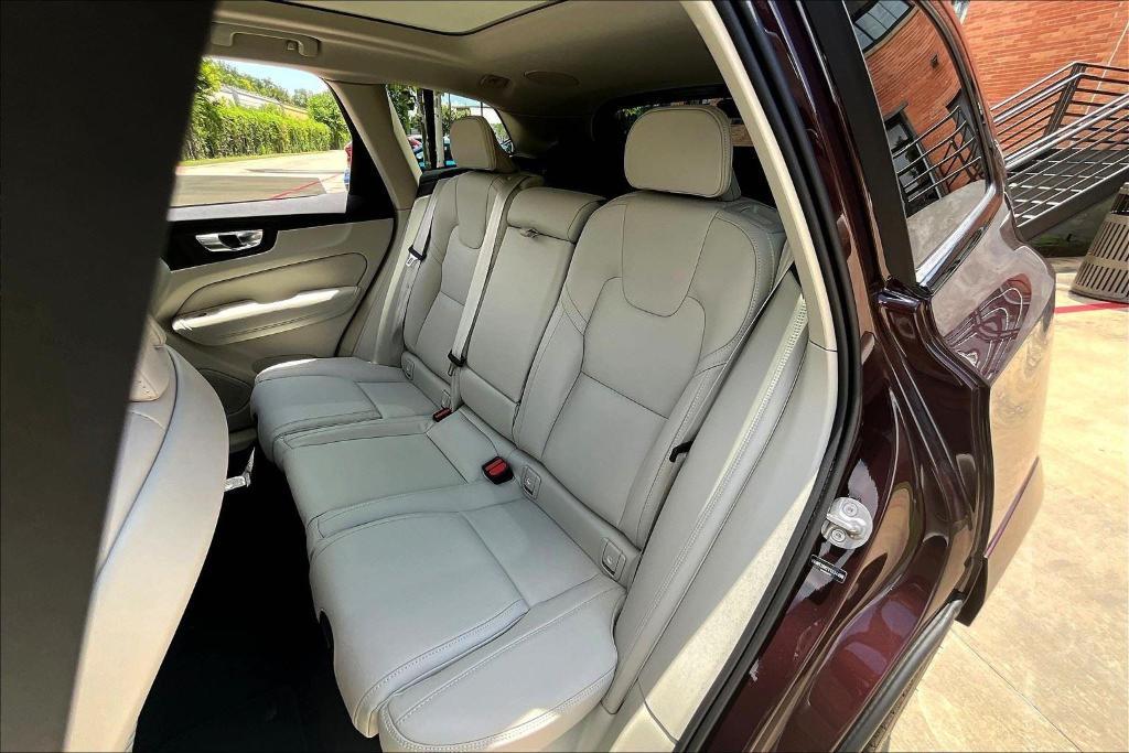 new 2026 Volvo XC60 car, priced at $66,045