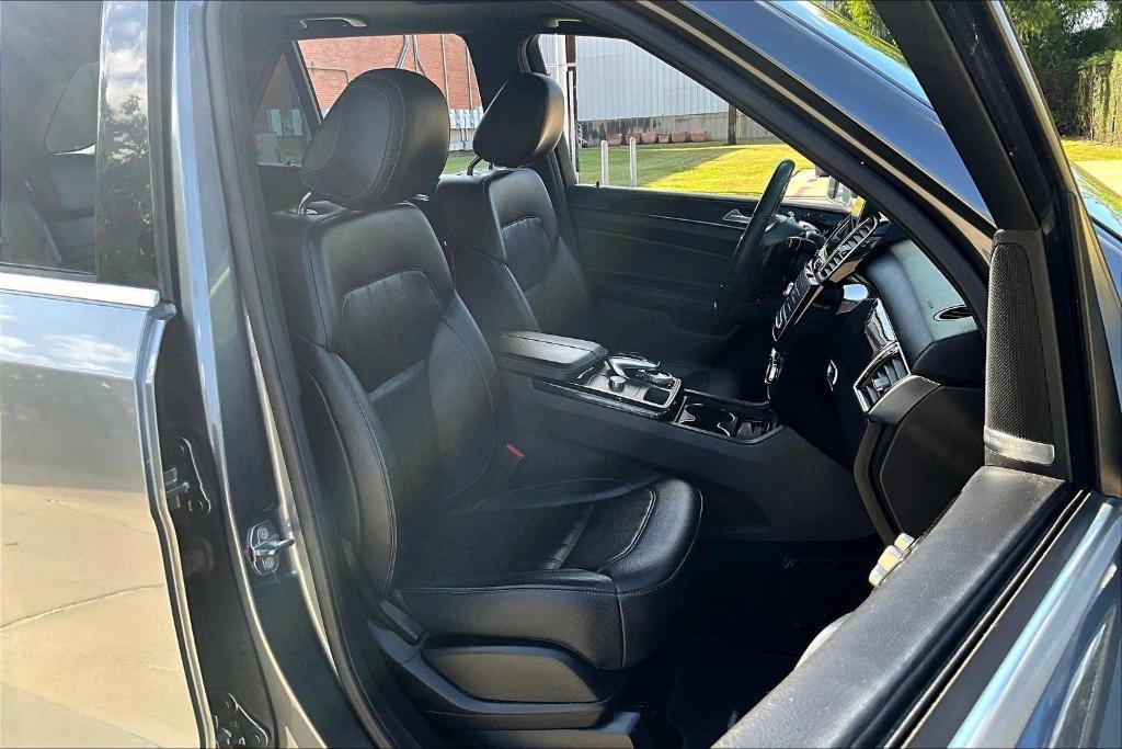 used 2018 Mercedes-Benz GLE 350 car, priced at $20,788