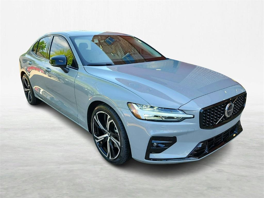 new 2024 Volvo S60 car, priced at $42,587