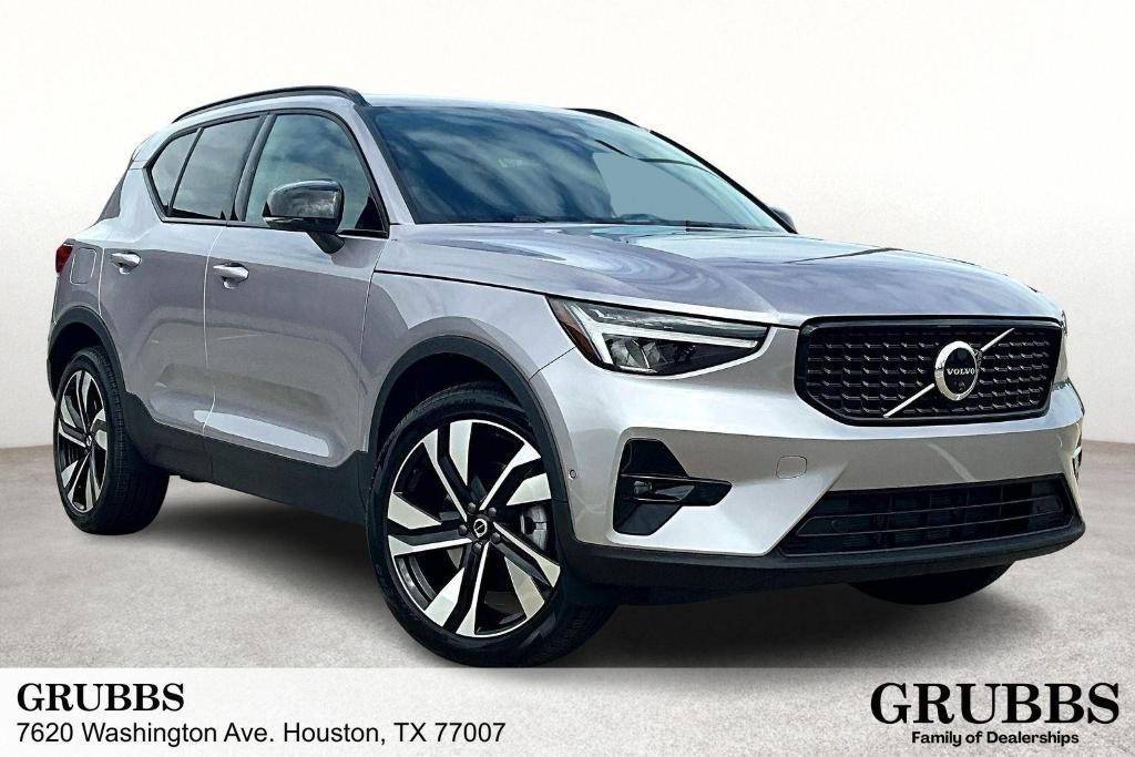 new 2026 Volvo XC40 car, priced at $47,200