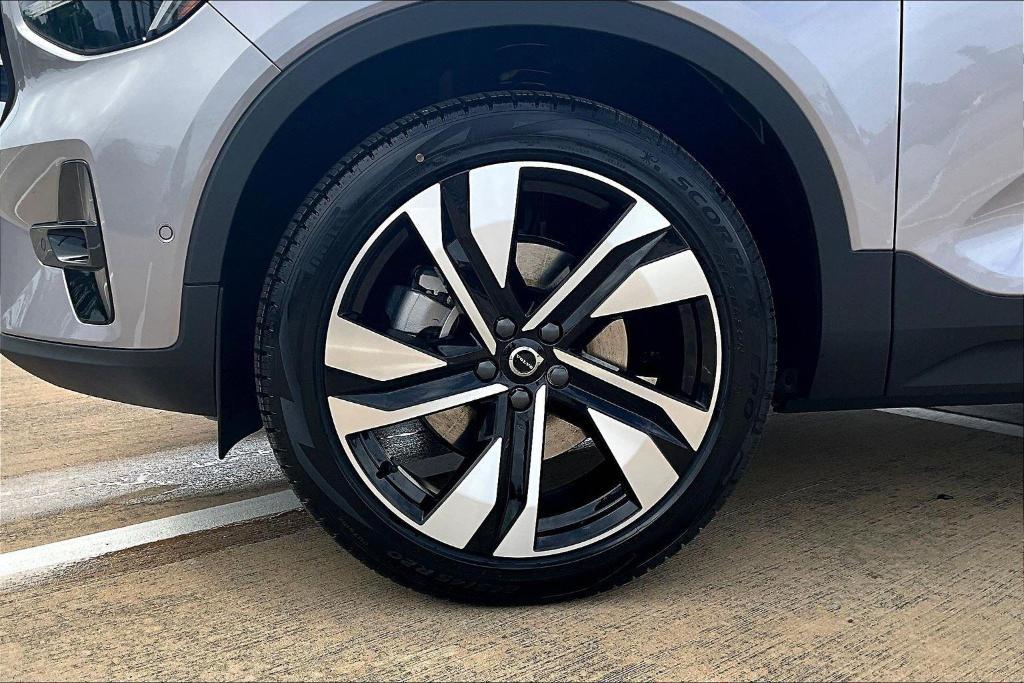 new 2026 Volvo XC40 car, priced at $47,200
