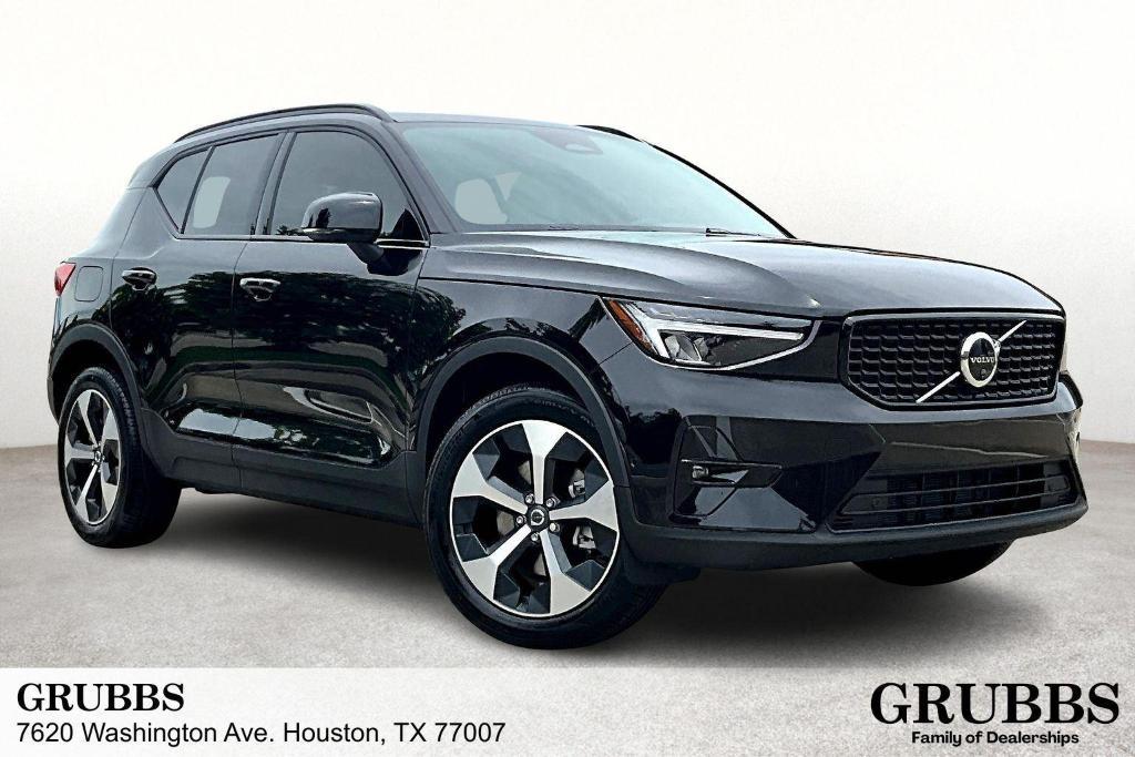 new 2026 Volvo XC40 car, priced at $49,800