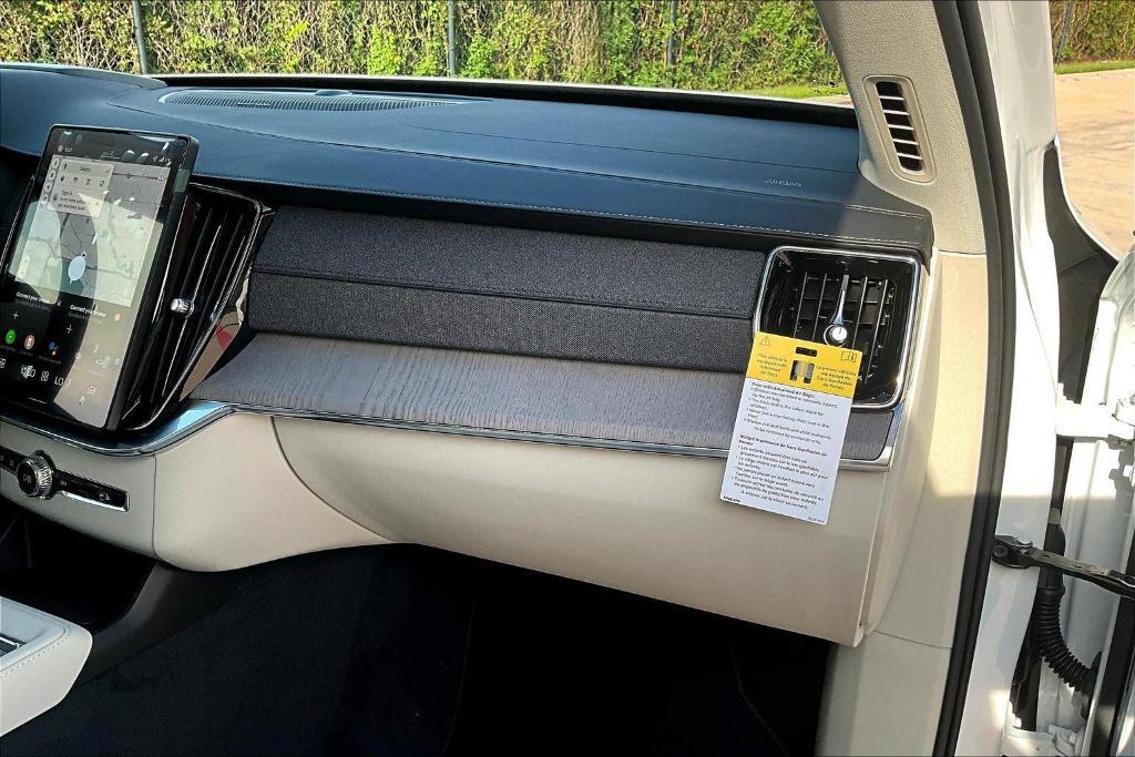 new 2026 Volvo XC90 car, priced at $75,155