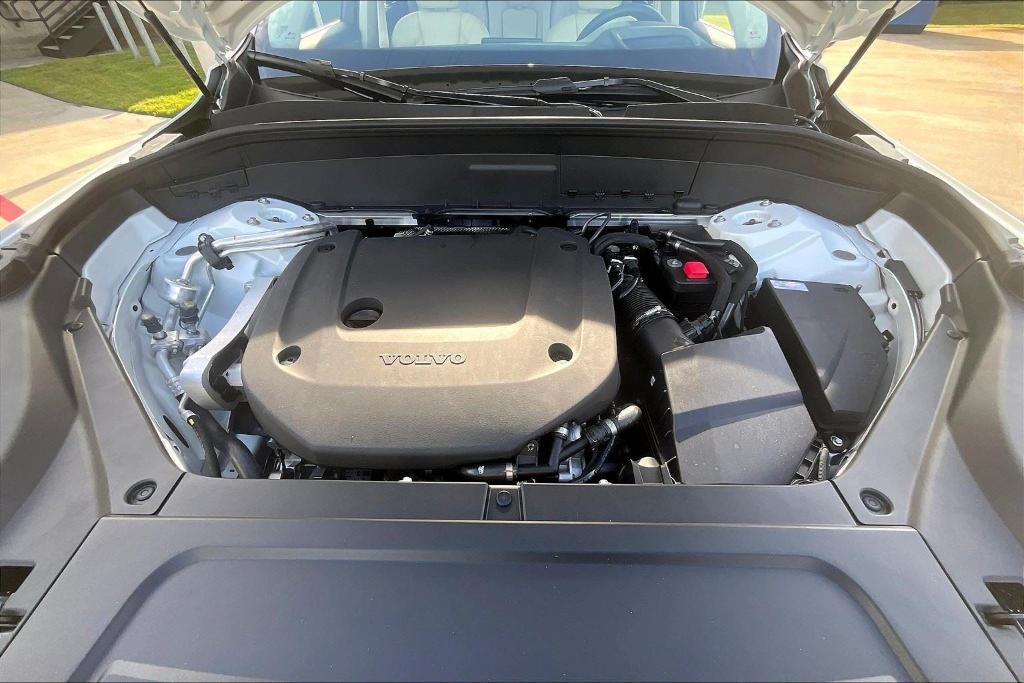 new 2026 Volvo XC90 car, priced at $75,155