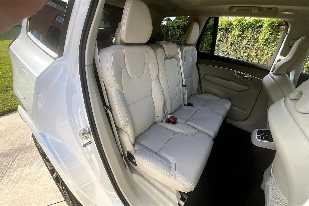 new 2026 Volvo XC90 car, priced at $75,155