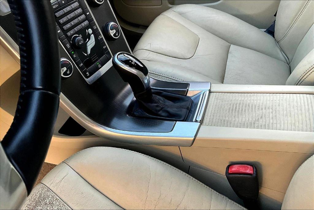 used 2015 Volvo XC60 car, priced at $35,000