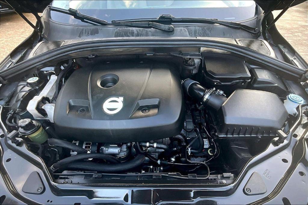 used 2015 Volvo XC60 car, priced at $35,000