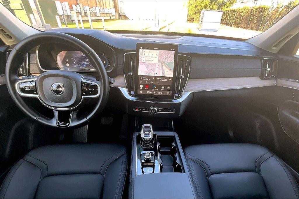 used 2025 Volvo XC90 car, priced at $51,014