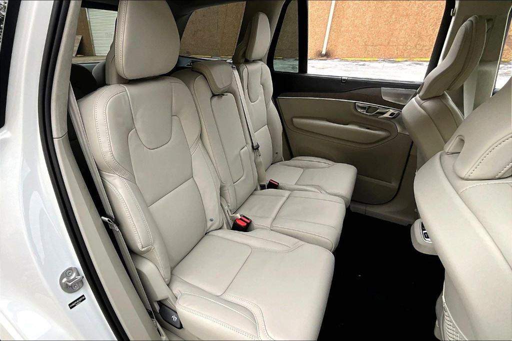new 2025 Volvo XC90 car, priced at $79,960