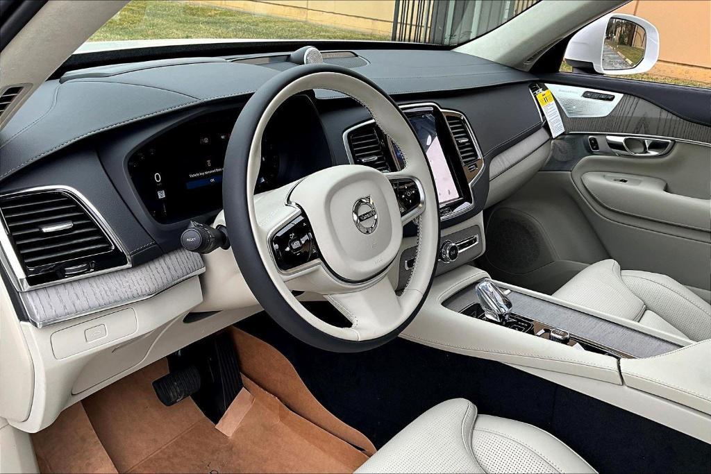 new 2025 Volvo XC90 car, priced at $62,960