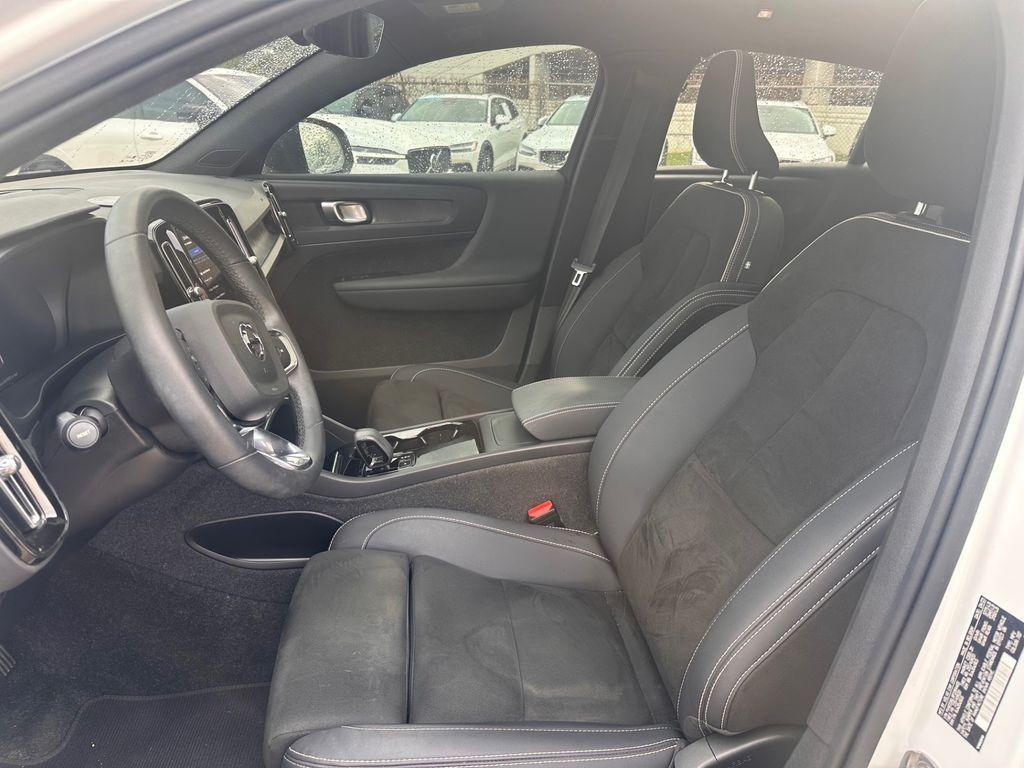 used 2023 Volvo C40 Recharge Pure Electric car