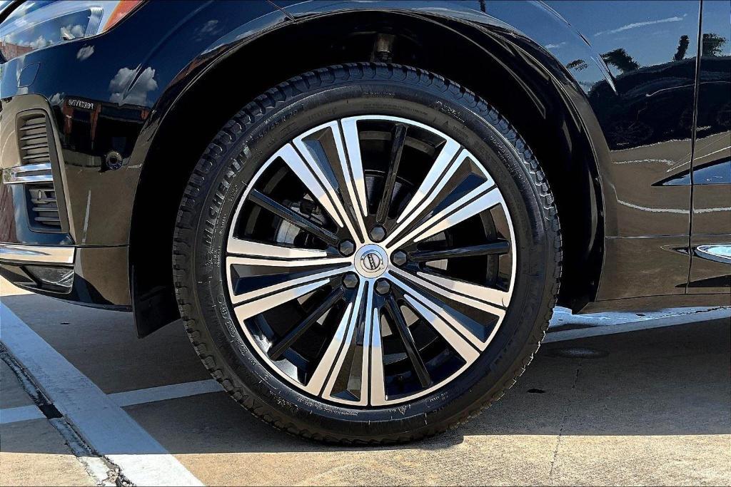 used 2022 Volvo XC60 car, priced at $25,942