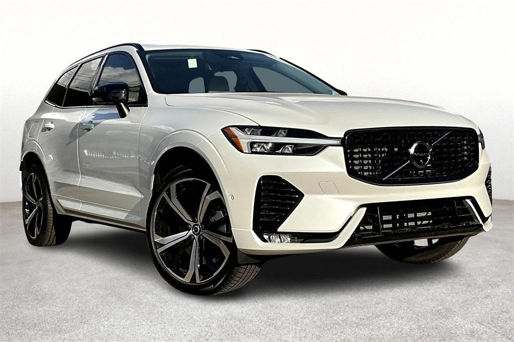 new 2025 Volvo XC60 car, priced at $63,780