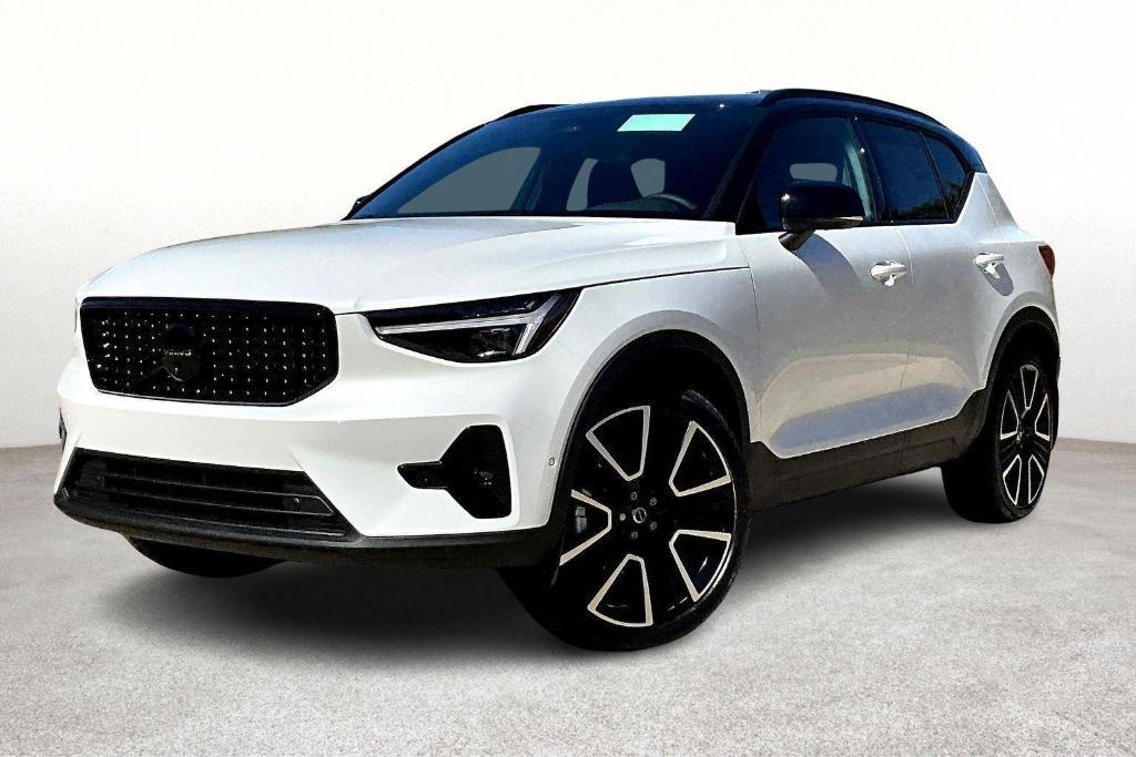 new 2026 Volvo XC40 car, priced at $59,025