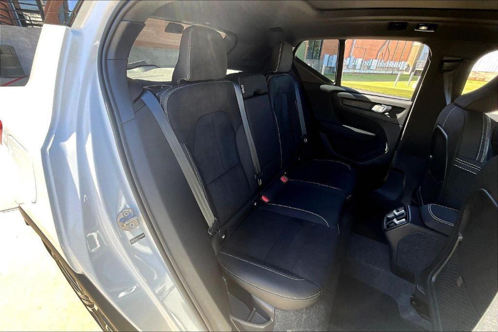 new 2026 Volvo XC40 car, priced at $59,025