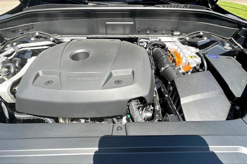 new 2025 Volvo XC90 Plug-In Hybrid car, priced at $75,485